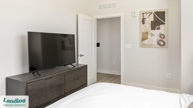 Photo - 556 Martin Rd SW Unit 3111