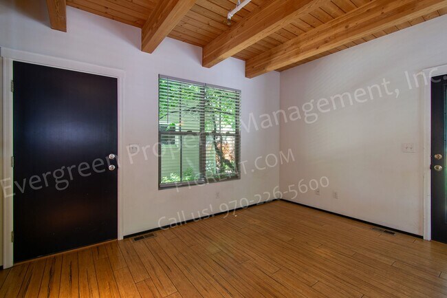 Photo - 318-320 W Myrtle Unit 318 #5