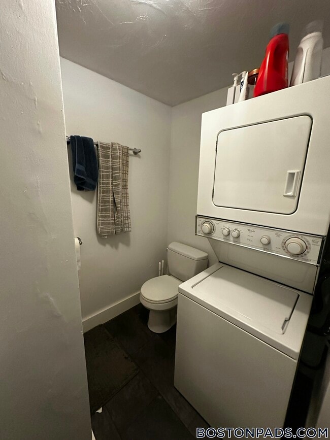 Photo - 878 Huntington Ave Unit 2