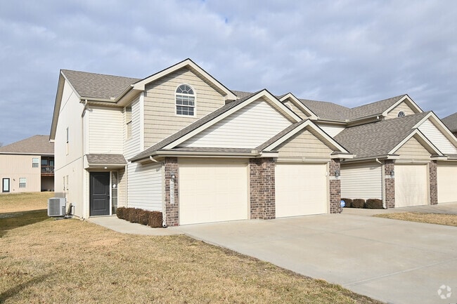 Building Photo - 12342 Fox Creek Dr Rental