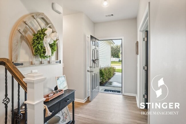Photo - 75 Keowee Ln