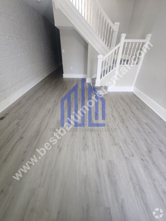 Building Photo - Spacious 3 Bedroom in West Baltimore Rental