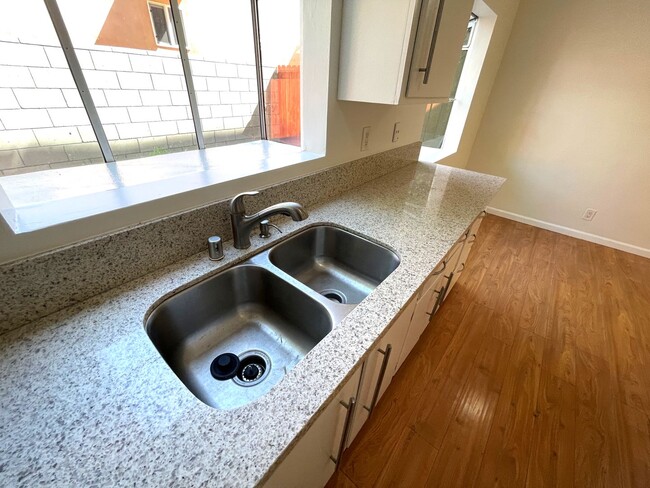 Photo - Newly Remodeled 3BD/1.5BA Duplex in Culver City!