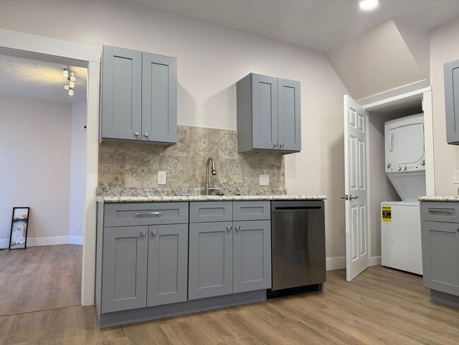 Photo - 4300 Apple Ave Unit 4300 Apple  , Down Rear