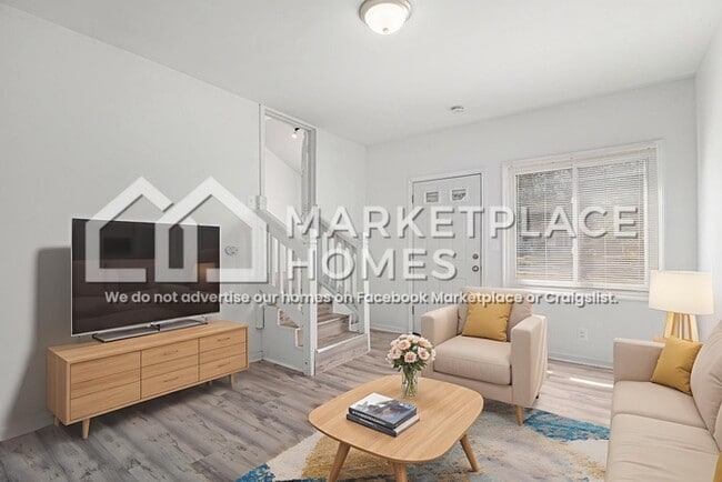 Photo - 3059 Alvina Ave