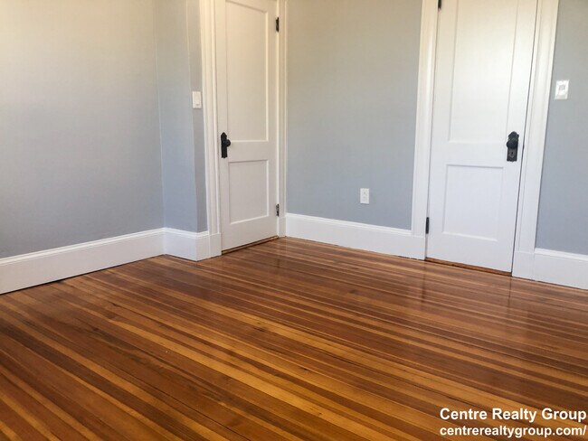 Photo - 4843 Washington St Unidad #1