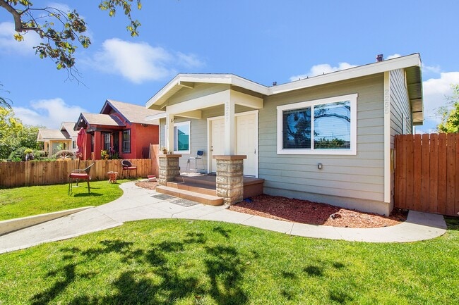 Photo - Olive Avenue Triplex Unit 2257 Olive Ave