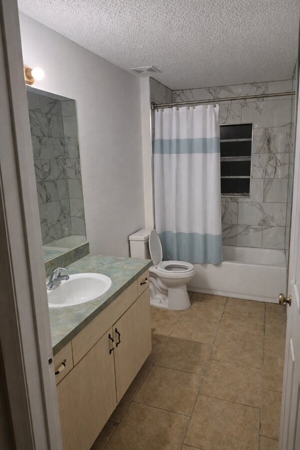 Photo - 2820 23rd St N