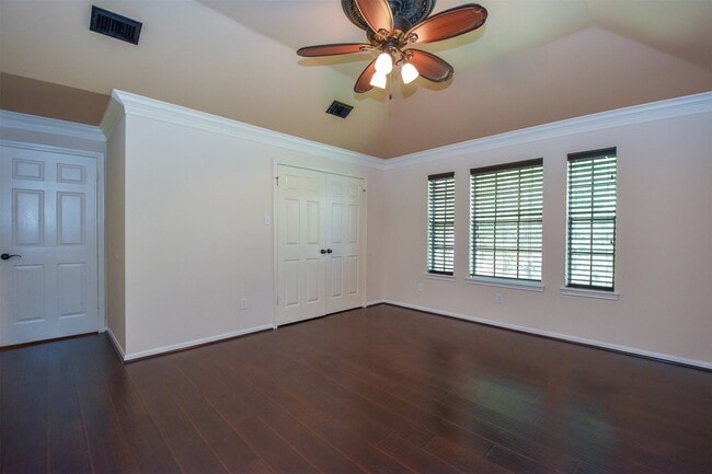Building Photo - 314 Spencers Glen Dr