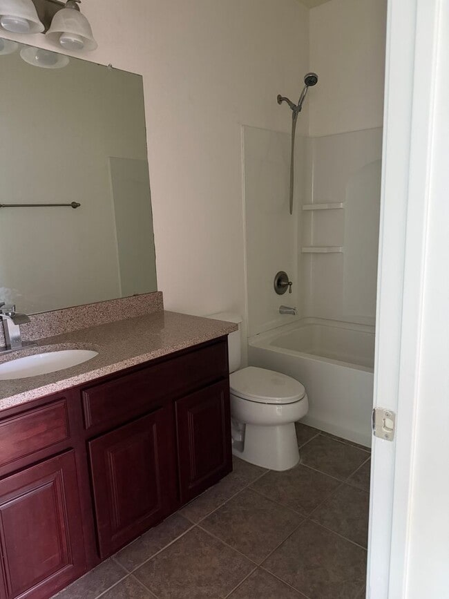 Photo - 15398 W MacKenzie Dr