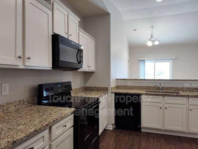 Photo - 9623 Weikert Rd