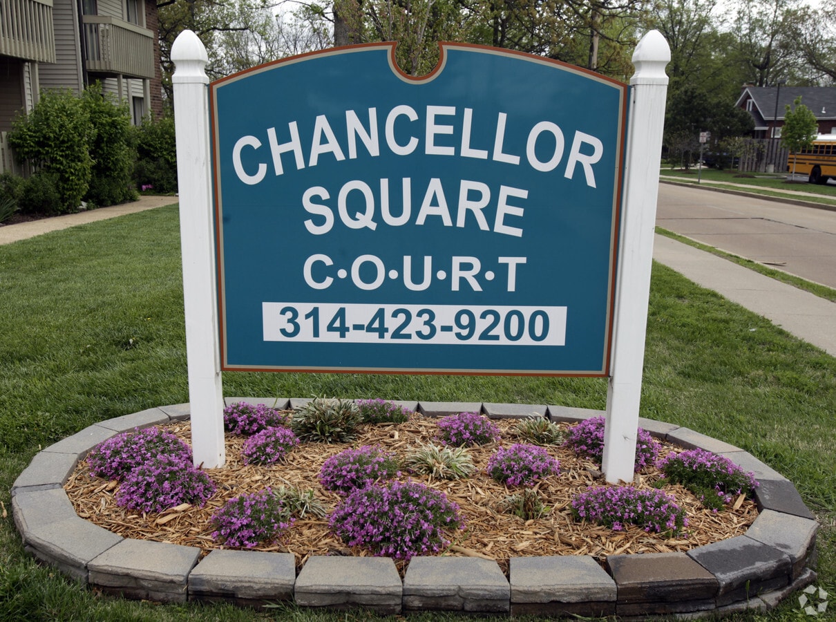 Photo - Chancellor Square Court Apartments