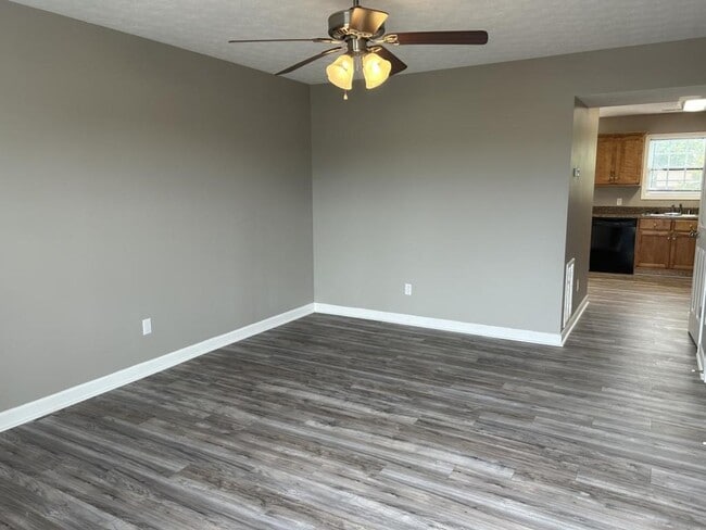 Photo - 125 Bon Aire Ave