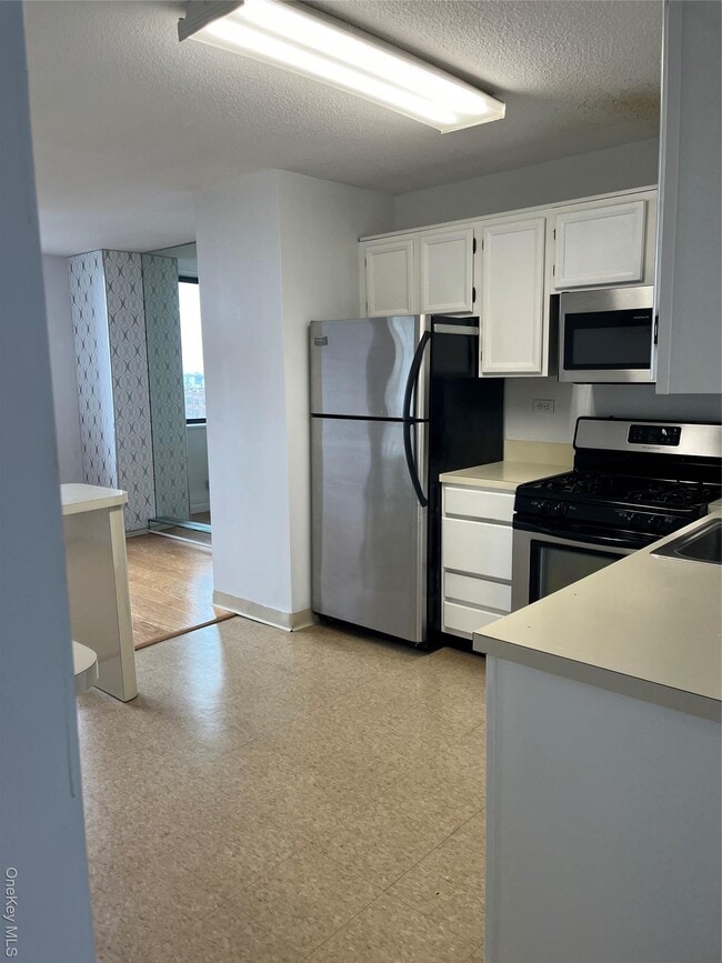 Photo - 1 Bay Club Dr Unit 9H