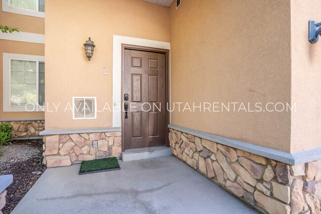 Photo - 1061 Canyon Meadow Dr Unit 2