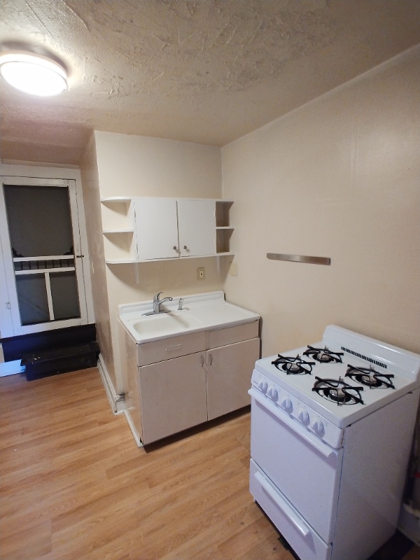 Photo - 1212 N 2nd St Apartment Unit 3