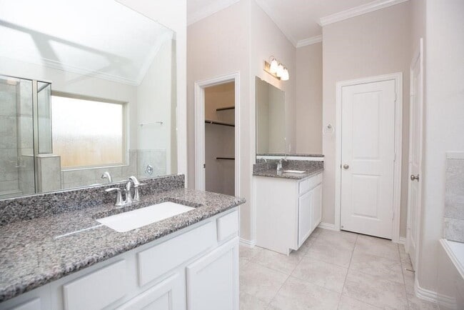 Photo - 15810 Vanderpool River Dr