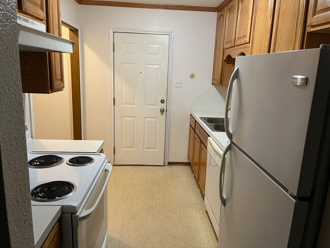 Photo - 6064 Bedford Dr Unit none