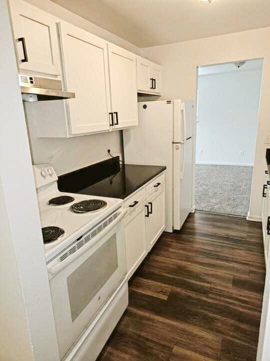 5856 Highview Dr Unit 5856 Highview