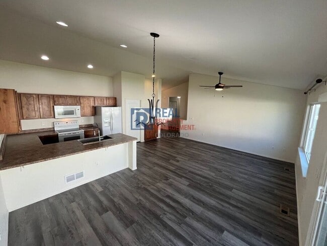 Photo - 720 Elk Mountain Dr