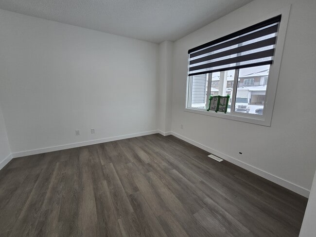 Photo - 129 mitchell Bnd Unit 129 Bsmt