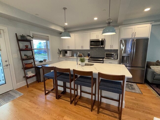 Building Photo - 64 O St Unit 1