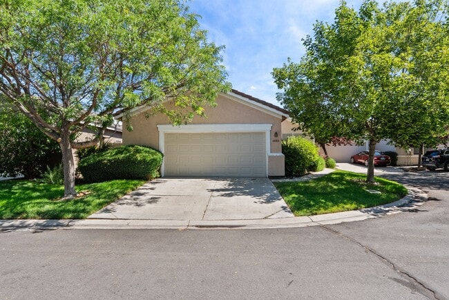Building Photo - Damonte Ranch 3 bedroom charmer Rental