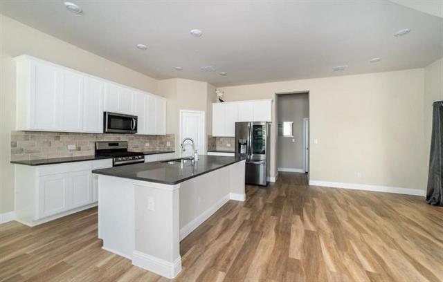 Photo - 7609 Sunset Blvd