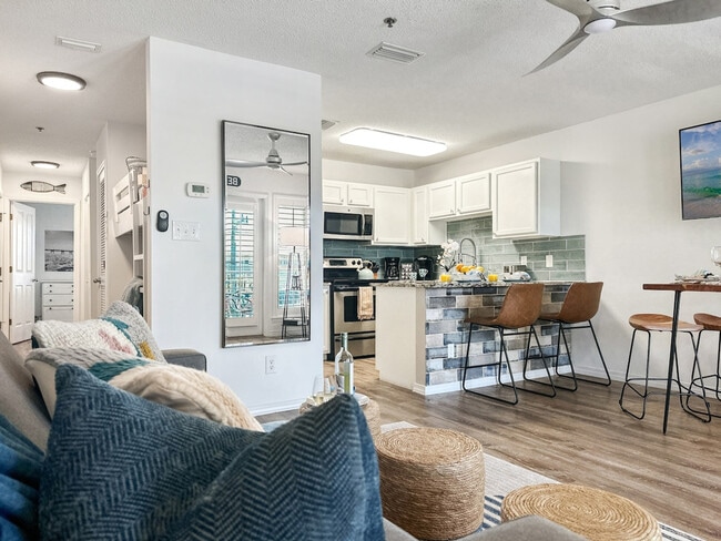 Building Photo - 3191 Scenic Hwy 98