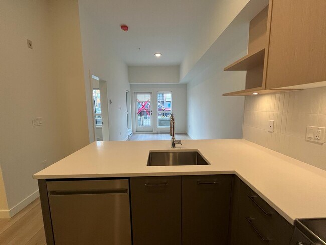 Photo - 10777-10138 138 St Unité 1st floor