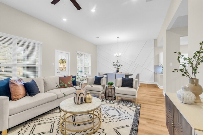Photo - 12341 N Chestnut Hls Dr
