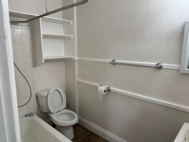 Photo - University Housing SLC LLC - 327 Unit 327- 1