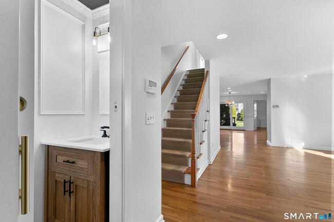 Photo - 30 Osborne Pl