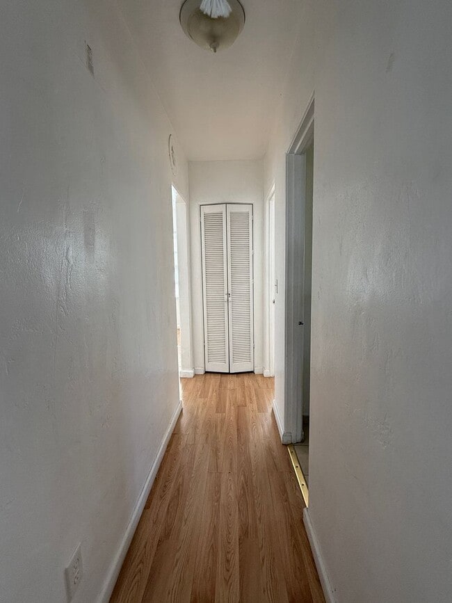 Photo - 2-1 Must See Cutey