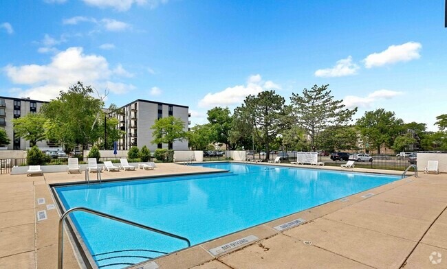 Building Photo - 9098 W Terrace Dr Unit 5L Rental