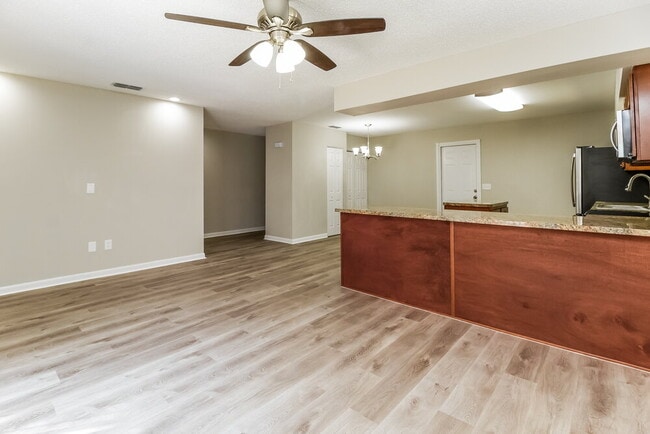 Photo - 188 Ronnie Dr