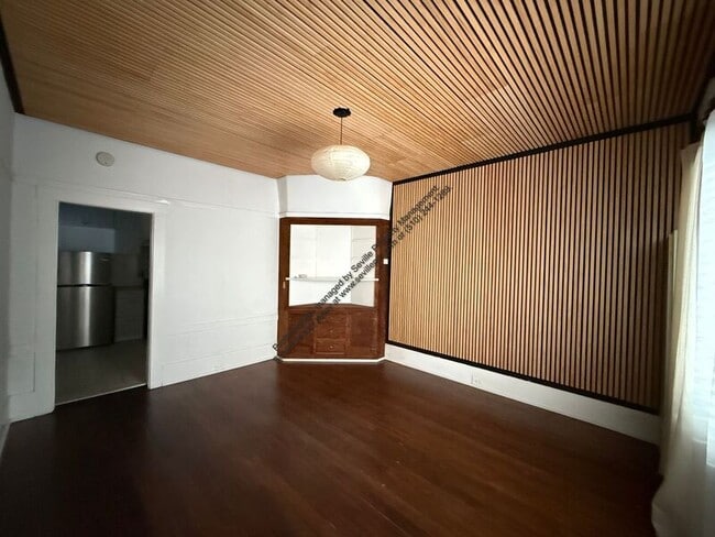 Photo - 1808 Filbert St