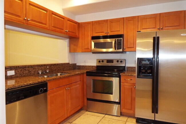 Photo - 13141 Bella Casa Cir Unit 2174