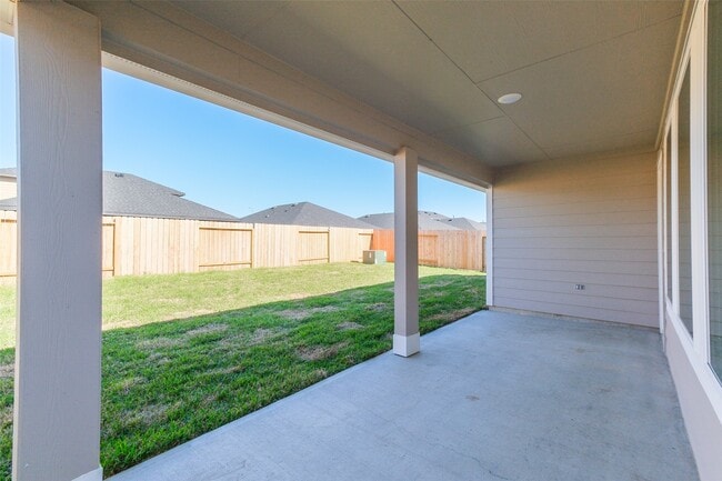 Photo - 31718 Hallington Hl Ln