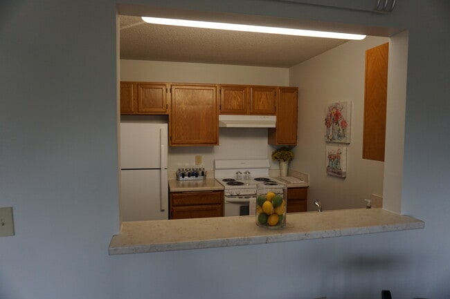 Photo - Como by the Lake Senior Apartments