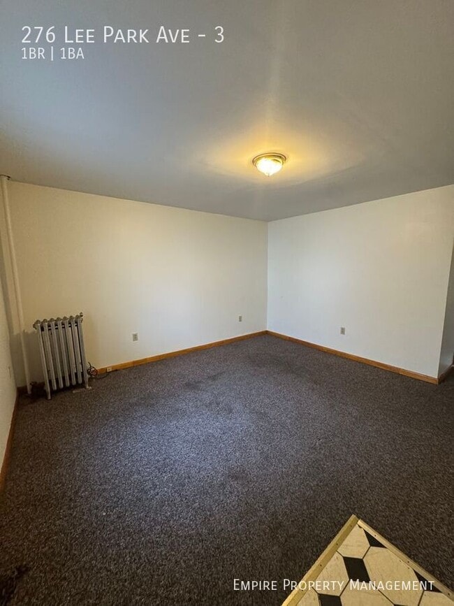 Photo - 276 Lee Park Ave Unit 3