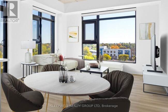 Photo - 1360 Carling Ave