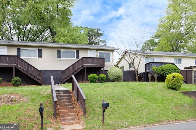 Photo - 1040 Herndon St NW Unit A