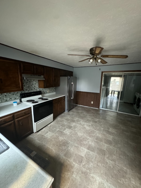 Photo - 404 E Wood St