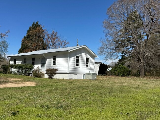 Photo - Convenient and Comfy home in Franklinton