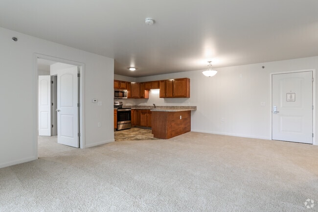 2 Bed/ 1.5 Bath - 940 SQ FT