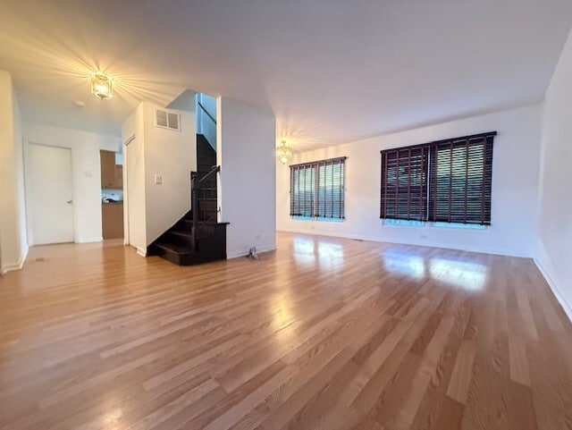 Photo - 2080 Sutherland Pl