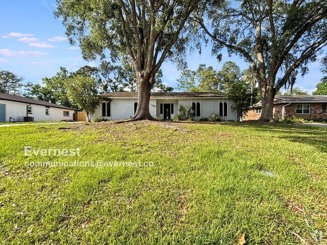 Building Photo - 1327 Chablis Ct N Rental