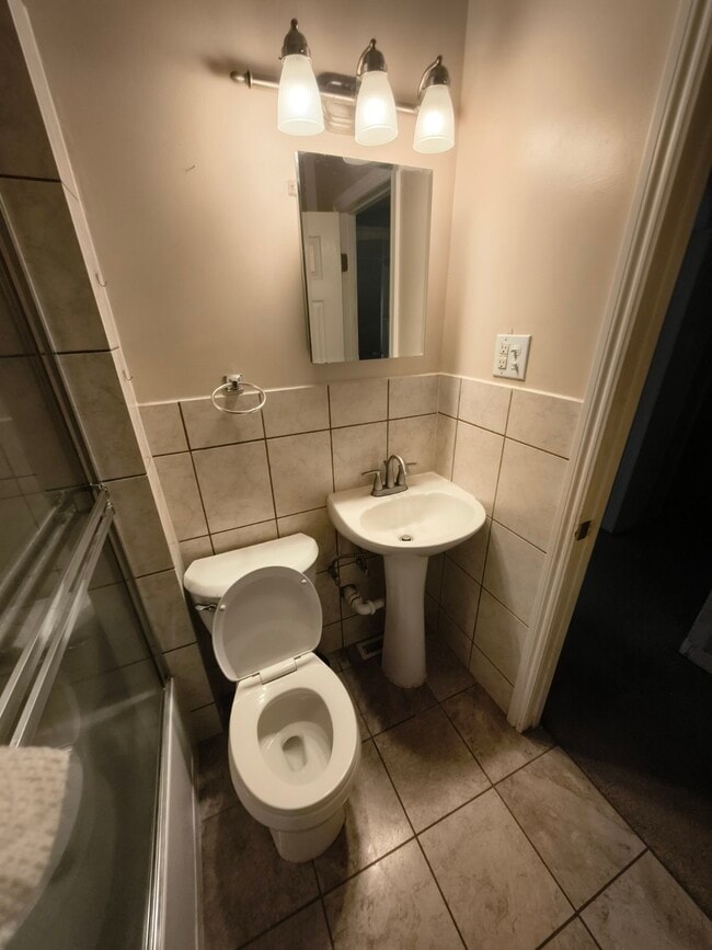 Photo - 3130 Maury Ave Unit 3130 Maury ave aptB