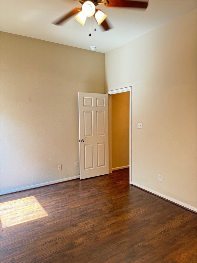 Photo - 27926 Barberry Banks Ln